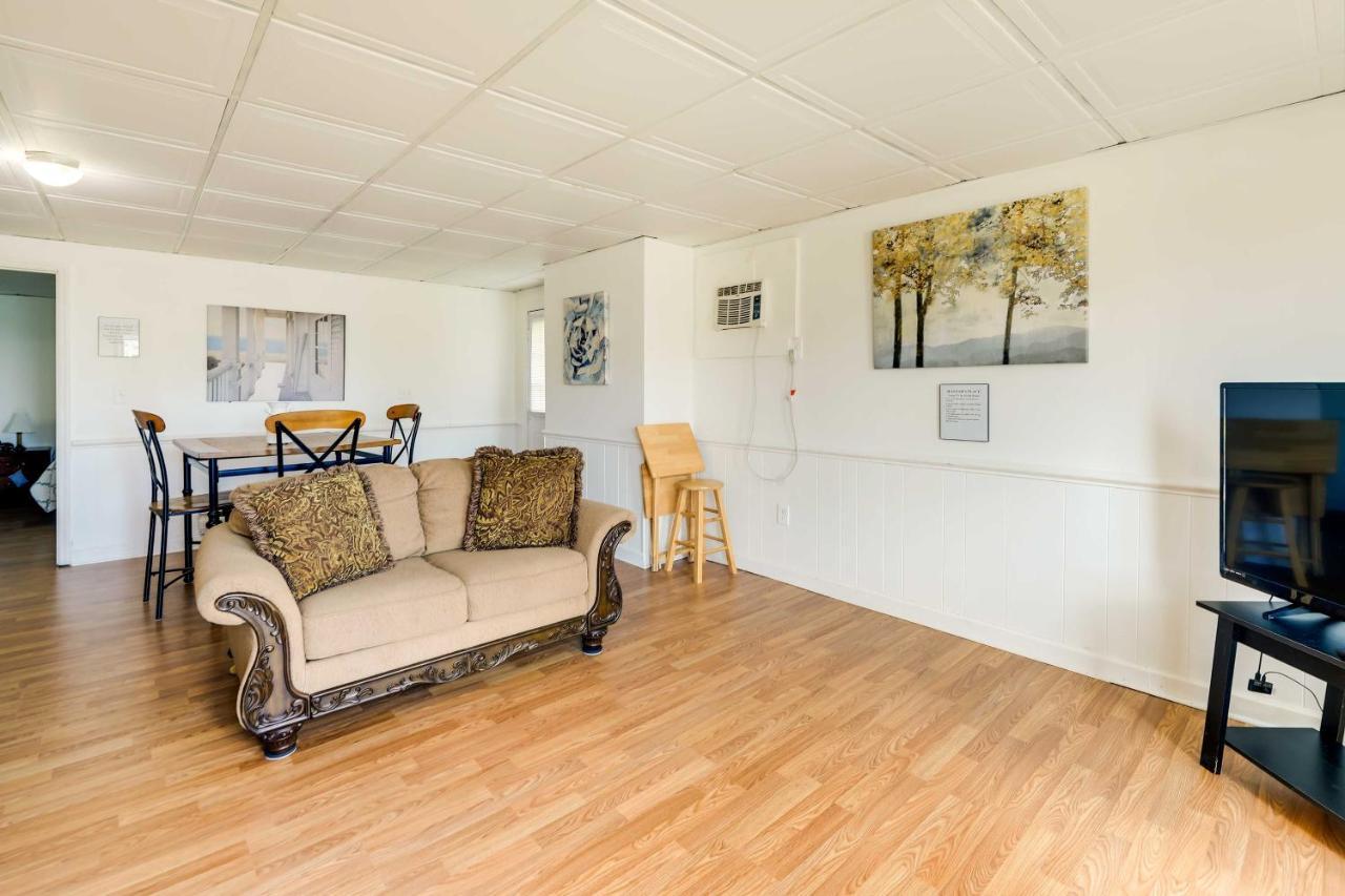 Hannahs Place - Quaint And Cozy Apt By The Beach! Emerald Isle Exteriér fotografie