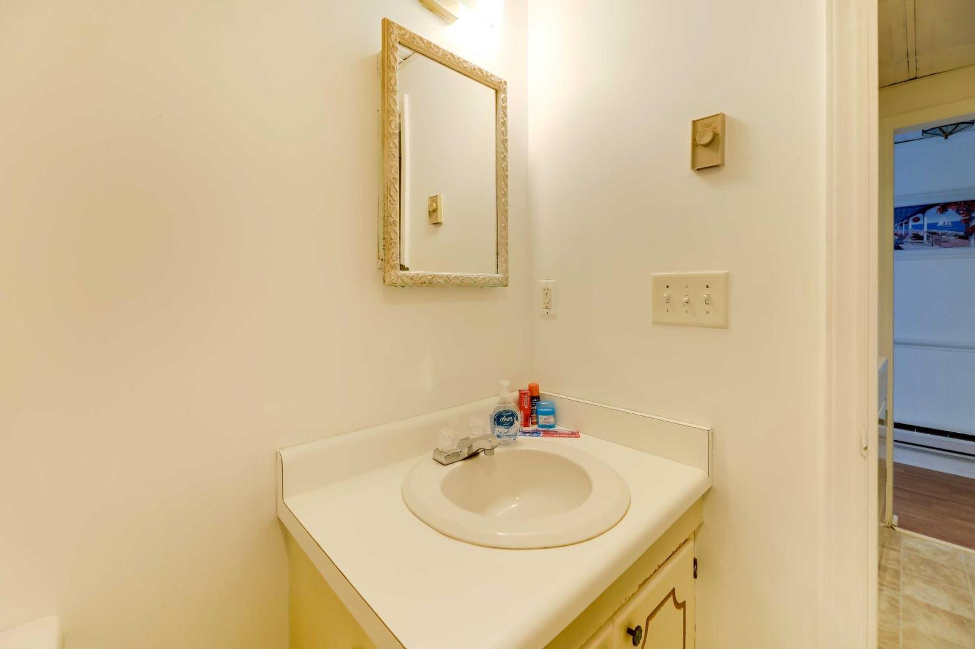 Hannahs Place - Quaint And Cozy Apt By The Beach! Emerald Isle Exteriér fotografie